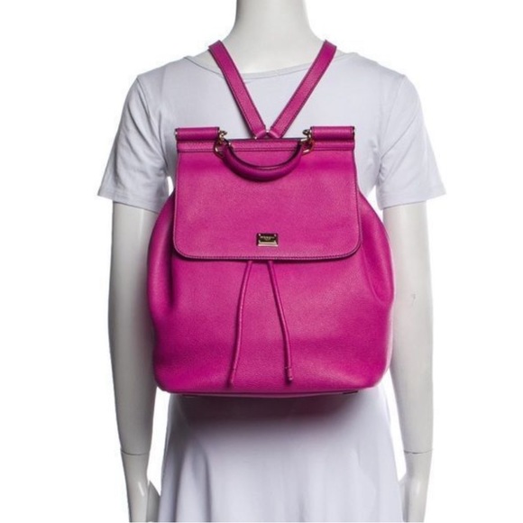 Stunning Barbie Pink Leather Dolce & Gabbana Backpack with gold hardware - Picture 3 of 12